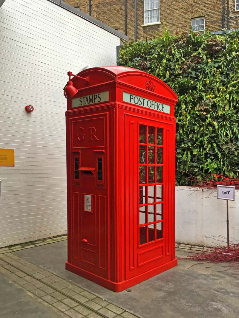 K4-es telefonfülke London