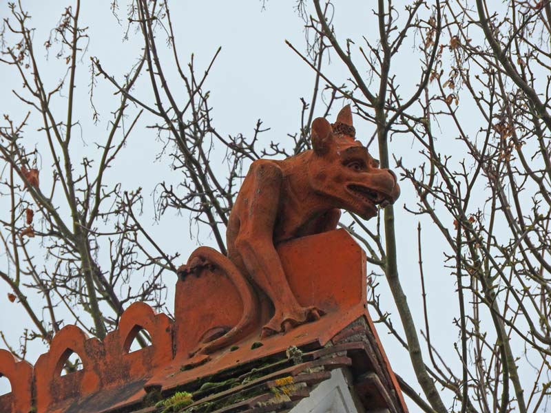 Terracotta Rooftop Finial Dragon With Horn