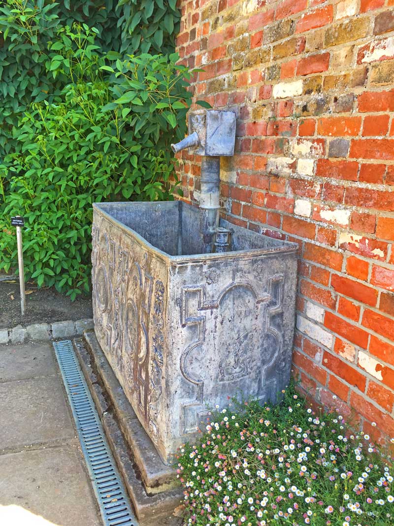 Savill Garden Lead Pump