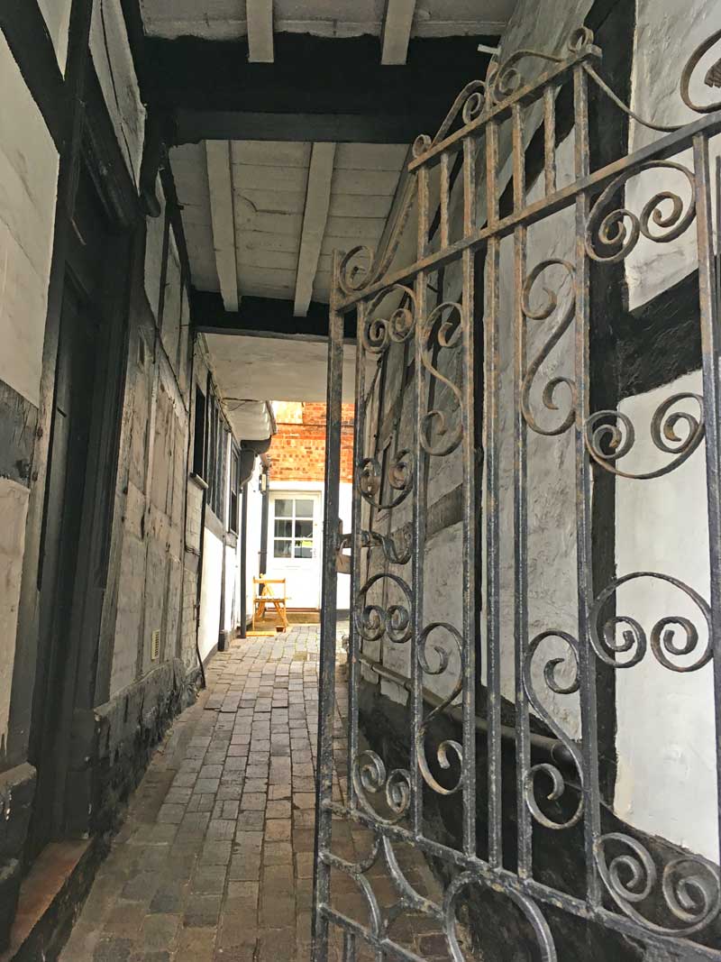 Shrewsbury Tudor House Gate