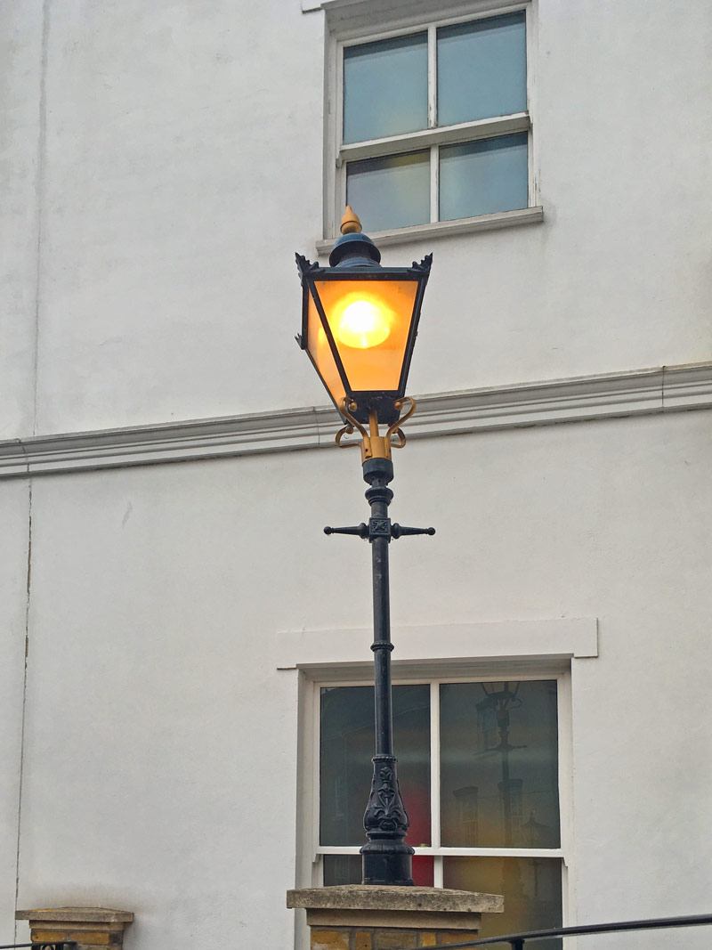 Windsor gas lamp
