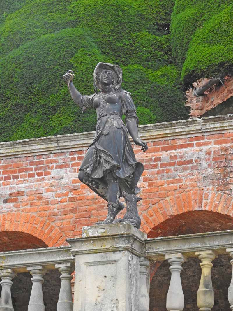 Powis Castle Statue Dancer