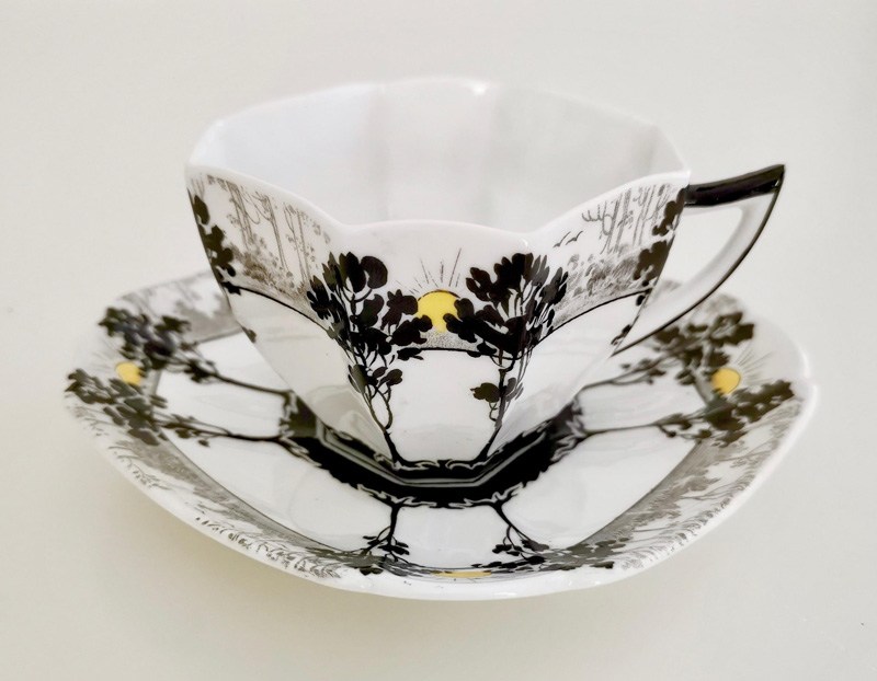 Shelley-Art-Deco-cup