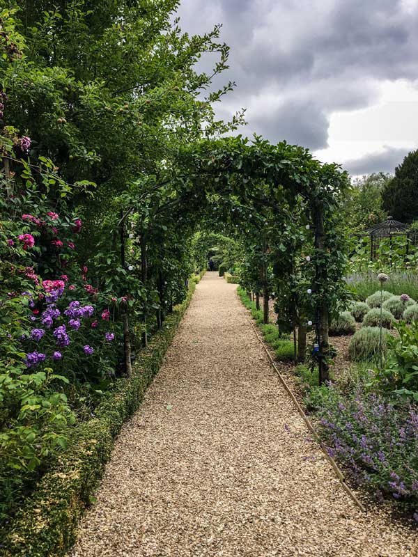 west-green-house-trellis