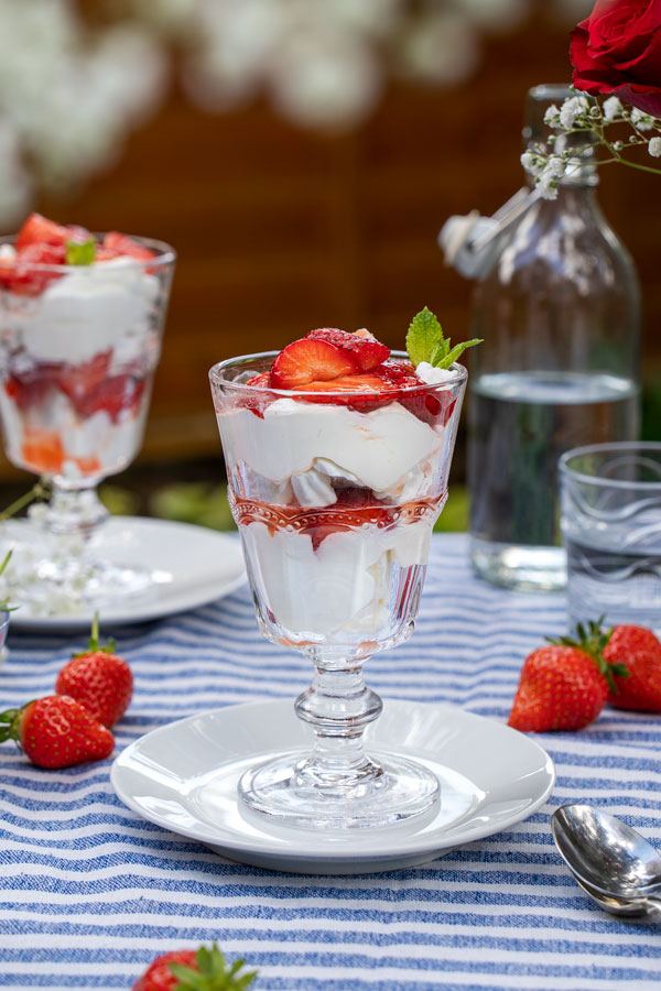 eton mess